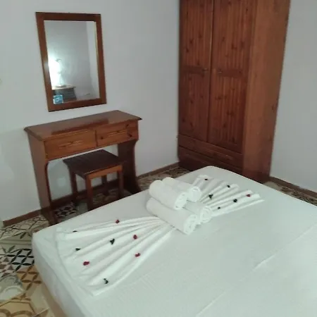 شقة Amorgaia3